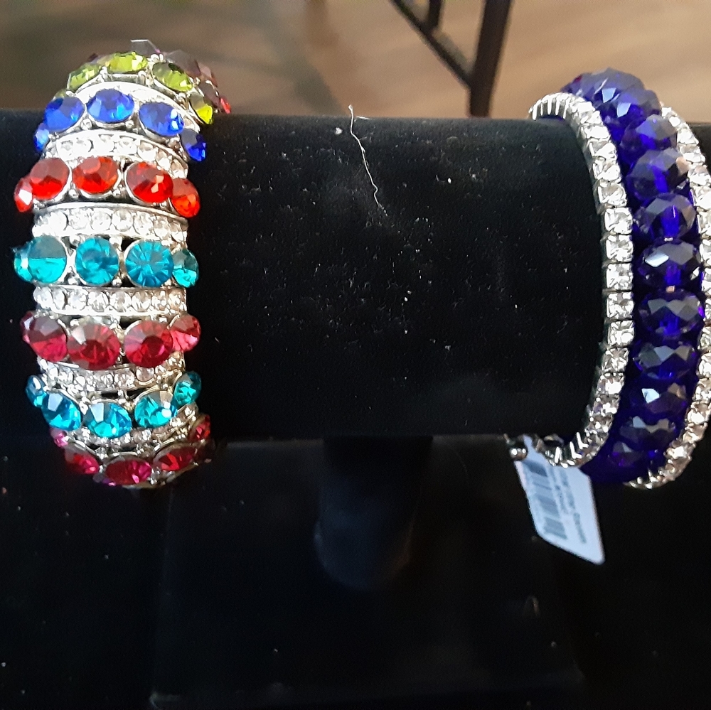 Bracelet - Picture 4 of 9